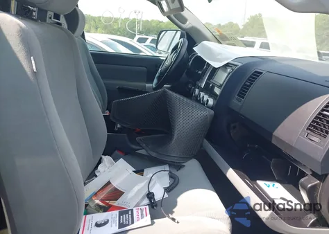 2019 Toyota Sequoia Sr5 from USA, damaged, VIN 5TDBY5G12KS173211